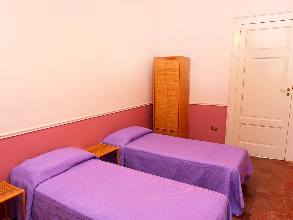 Taormina B&B الغرفة الصورة